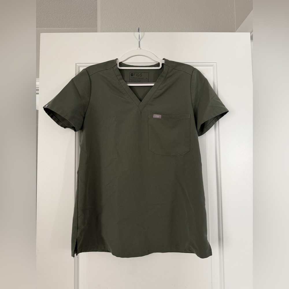 FIGS Moss Green Scrub Set- XS